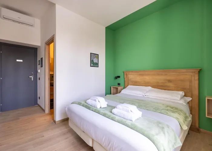 Croma - 4* Róma